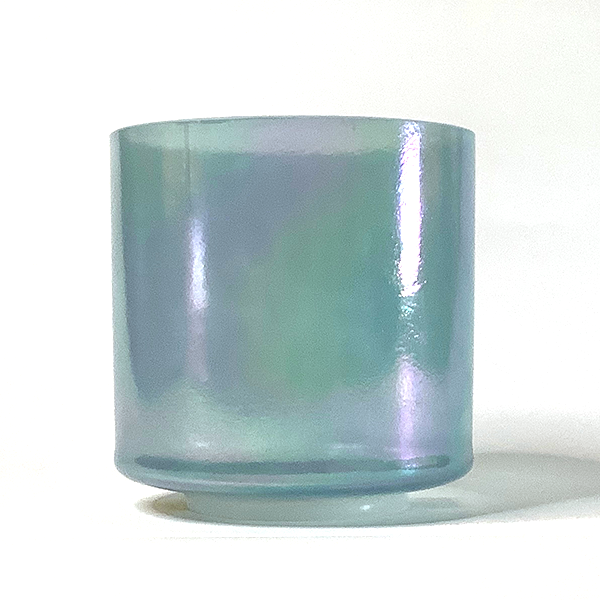 Great Salt Lake Aqua Aura Gold Platinum 7" F +15 Crystal Tones® singing bowl available at mnsoundhealing.com